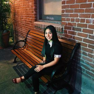 Meet your Posher, Ana